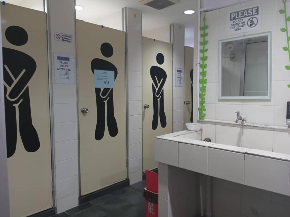 Capsule Inn コタキナバル エクステリア 写真
